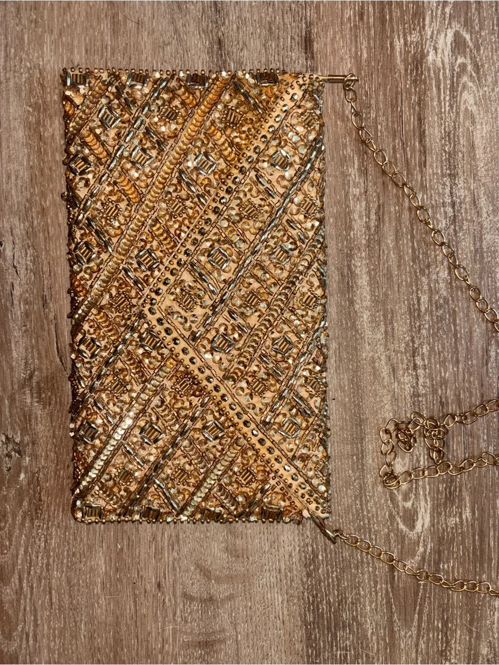 N/A elegant gold